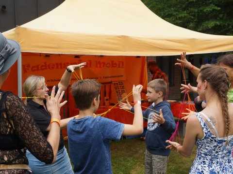 Fingerfadenspiele Fingerfadenspiele